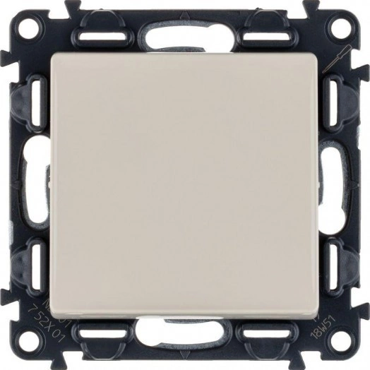 Механизм выключателя 1-кл. СП Valena Life 10А IP20 250В 10AX с лиц. панелью безвинт. зажимы сл. кость Leg 752501