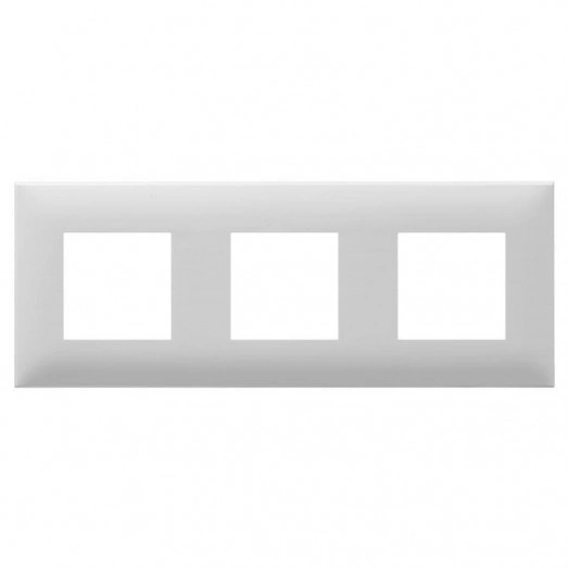 Рамка 6мод. ARTLEBEDEV Avanti "Белое облако" DKC 4400906 Рамка 6мод. ARTLEBEDEV Avanti "Белое облако" DKC 4400906