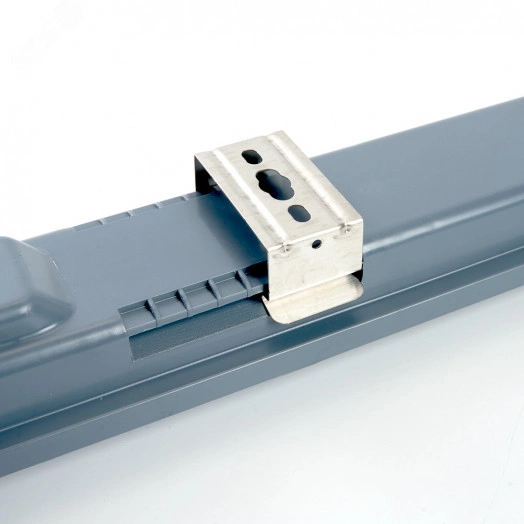 Светильник светодиодный ДСП-18 без лампы G13 IP65 (аналог ЛСП-1х36)