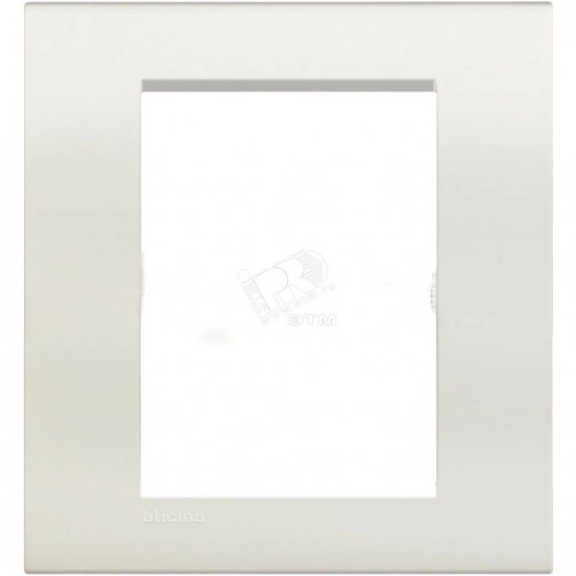 LivingLight Рамка прямоугольная 3+3 модуля Белый