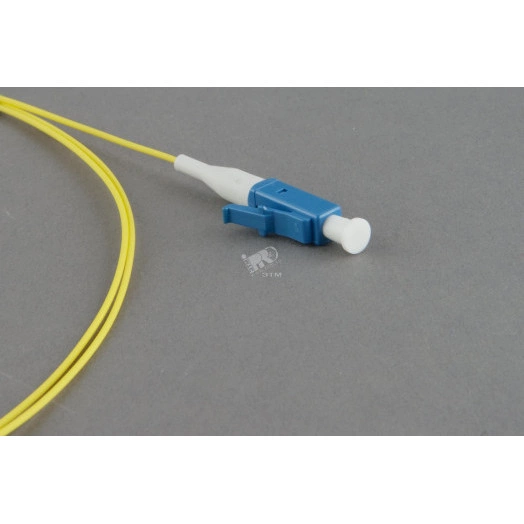 Пигтейл SM 9/125 (OS2) LC/APC 1 м LSZH