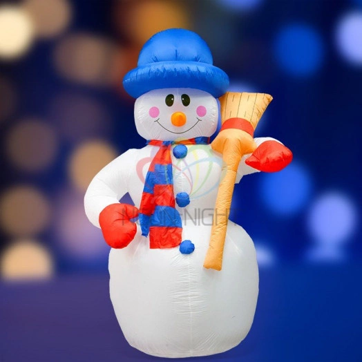 Фигура уличная 3D надувная Снеговик с метлой 240см внутре нняя подсветка 5 ламп компрессор с адаптером 12х44