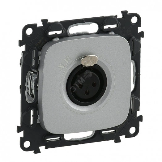 Valena ALLURE Аудиорозетка с 3-контактным гнездом XLR С лицевой панелью Алюминий