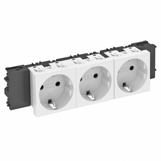 Розетка тройная 0° Modul45connect с з/к, 250 В, 16A (зеленый)