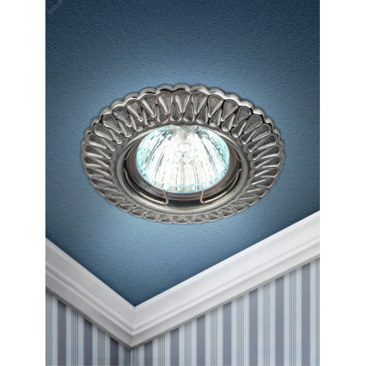 Светильник штампованный MR16,12V/220V, 50W сатин серебро/хром ST4 CH/SS  ЭРА