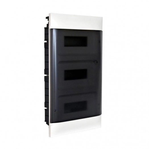 Щиток пластиковый встраиваемый Practibox S 3х12 дым. дверь Leg 135553