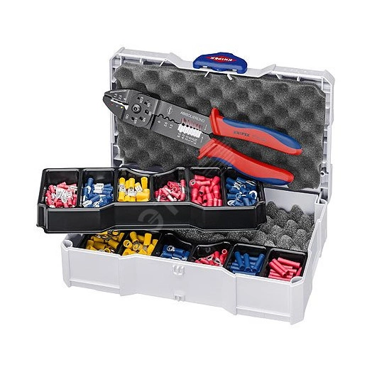 Набор контактных гильз в систейнере комплектация: пресс-клещи KN-9732240 гильзы флажковые (63x08 мм: 05-10 мм 15-25 мм 40-60 мм) наконечники кабельные кольцевые (4/5/6 мм 15 -25 мм 40-60 мм) соединители встык изолированныеованные (05-10 мм 15 -2