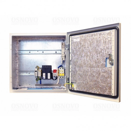 Станция уличная с термостабилизацией, теплоизоляцией и оптическим кроссом. Система `тёплого пуска` встроенного оборудования.