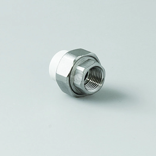 Муфта комбинированная 25 х 3/4' ВР полипропиленовая PPR белый