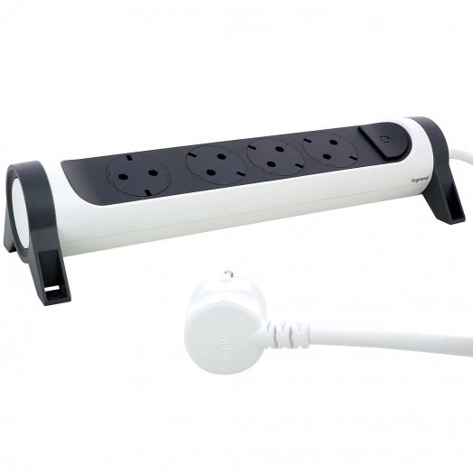 Удлинитель с поворотным основанием серии  Комфорт  4 x 2К+З с кабелем 3 м., цвет: бело-черный