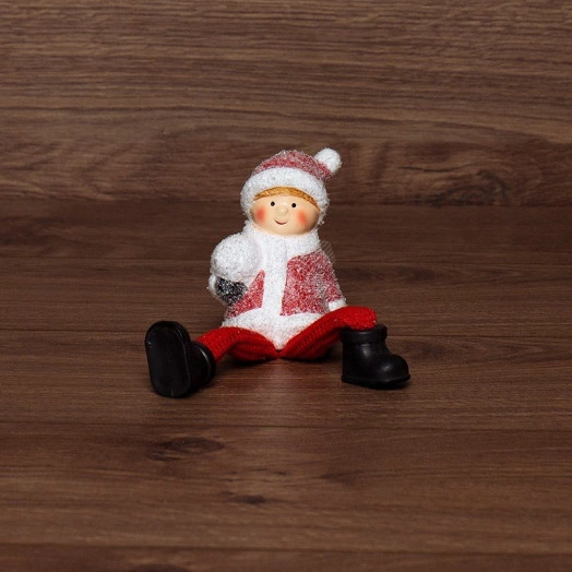 Керамическая домашняя фигурка Мальчик с подвесными ножками 6.6х5.5х9.5 см