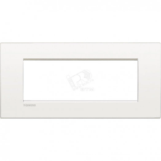 LivingLight Рамка AIR 7 постов Белый