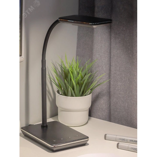 NLED-464-7W-BK Светильники настольные ЭРА NLED-464-7W-BK черный наст.светильник