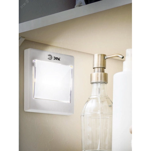 Фонарик подсветка мощный туристический кемпинговый на липучке на батарейках 3хААА в палатку SB-606 ЭРА