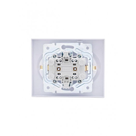 Розетка 2-м СП VESNA с заземл. со шторками ПБТ бел. LEZARD 742-0200-178B