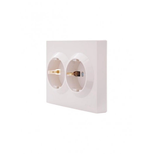 Розетка 2-м СП VESNA с заземл. со шторками ПБТ кремов. LEZARD 742-0300-178B