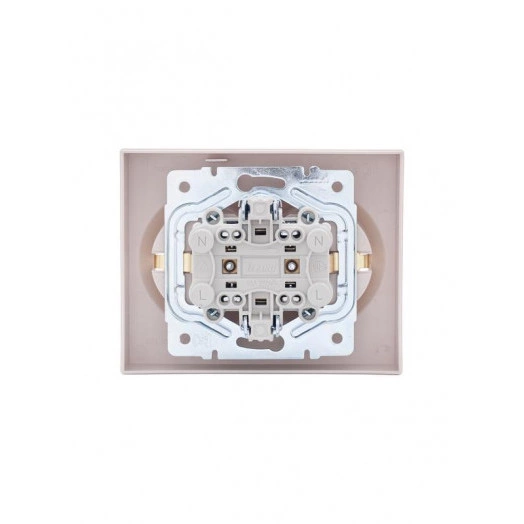 Розетка 2-м СП VESNA с заземл. со шторками ПБТ кремов. LEZARD 742-0300-178B