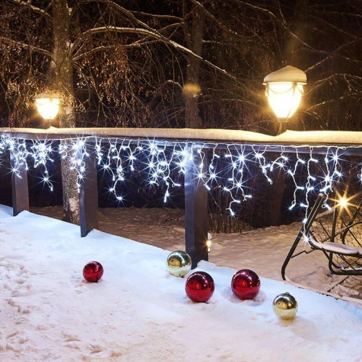 Гирлянда "Айсикл" (бахрома) 4.8х0.6м 176LED бел. 11Вт 230В IP65 провод бел. Neon-Night 255-137