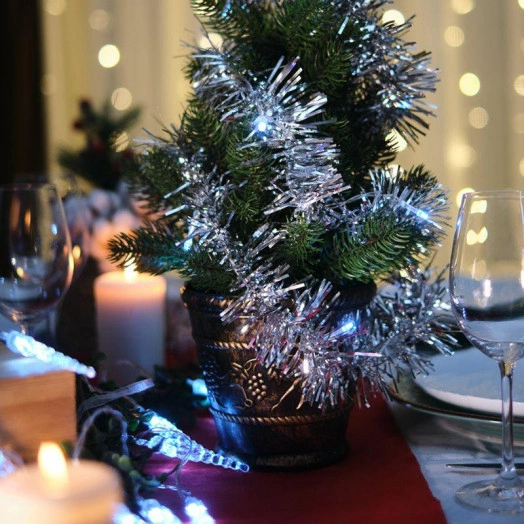 Гирлянда светодиодная "Мишура" 1.5м 10LED серебр. бел. 0.1Вт IP20 провод прозр. ПВХ элементы питания 2хAA (не в компл.) Neon-Night 304-011