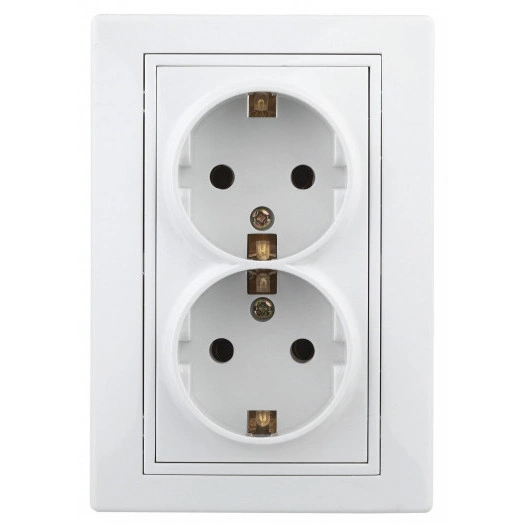 Розетка 2X2P+E Schuko со шторками, 16А-250В, СУ, Al+Cu, Plano, белый, 1А-208-01