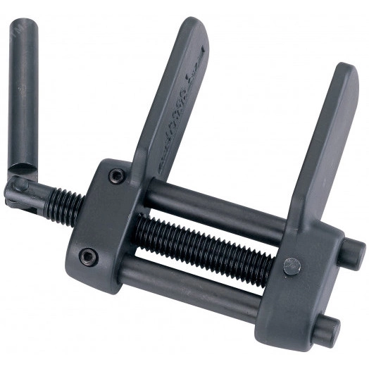 Приспособление для утапливания поршней тормозного цилиндра