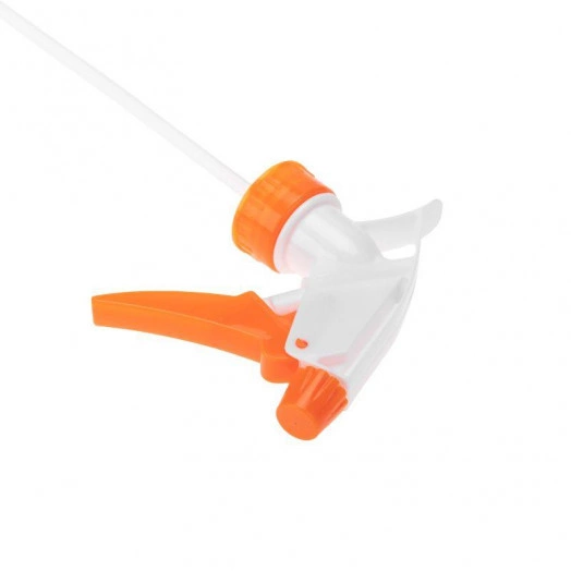 Распыляющая головка подходит к стандартной пластиковой бутылке ЧЕТЫРЕ СЕЗОНА 62-0253