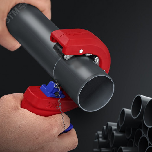 Труборез для канализационных пластиковых труб DP50 32/40/50 мм, толщина max 2.4 мм, длина 202 мм, BK
