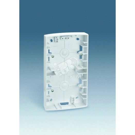 Коробка наружной установки на 3 поста,  89х229х37 mm, S82, белый