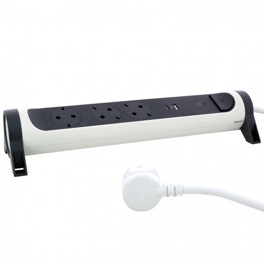 Удлинитель с поворотным основанием и 2xUSB A+C (3А) зарядками, защитой от импульсных перенапряжений серии  Комфорт  3 x 2К+З с кабелем 1,5 м., цвет: бело-черный