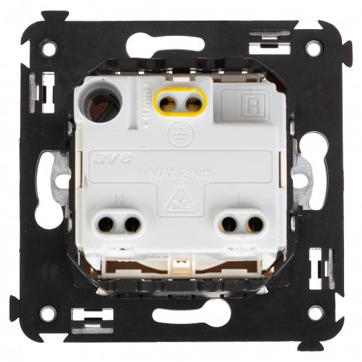 Avanti Розетка с крышкой в стену, 2P+E, ''Ванильная дымка''