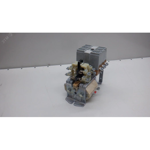 Контактор МК2-30Б У3, 63А г.к.3з, в.к.2з2р Uкат 220В, Uгл.цеп ~380В, 50Гц 104301200.01