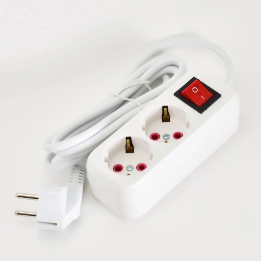 Удлинитель с заземлением 2 входа 2 метра с выключателем