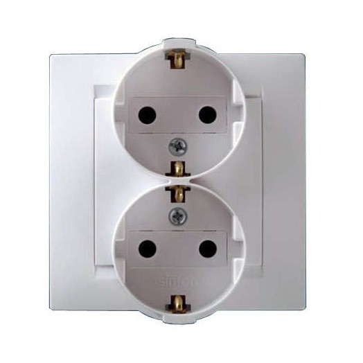 Розетка 2-м СП Simon15 16А IP20 250В с заземл. винт. клеммы бел. Simon 1590459-030