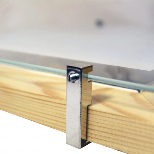 Светильник Полесье 300х300 НПБ 09-2х40-001 М94 белый корпус сосна держатель хром ИУ