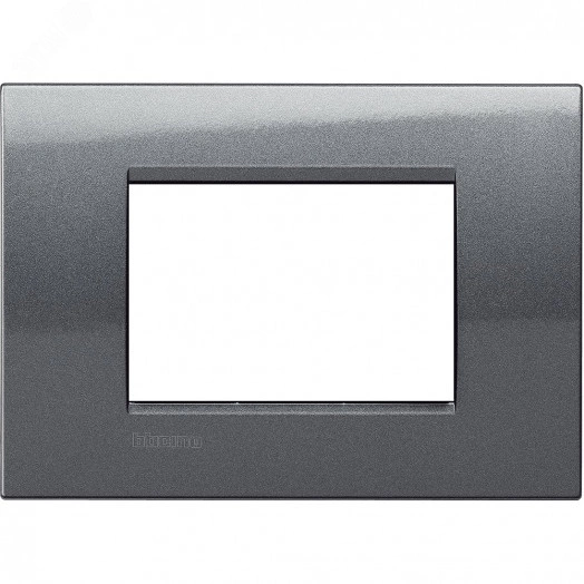 LivingLight. Рамка ''Сталь'', итальянская модульность, 3 модуля