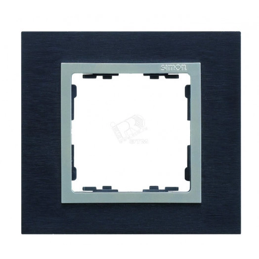 Рамка на 3 поста, S82N, сталь матовая чёрная - алюминий (металл)