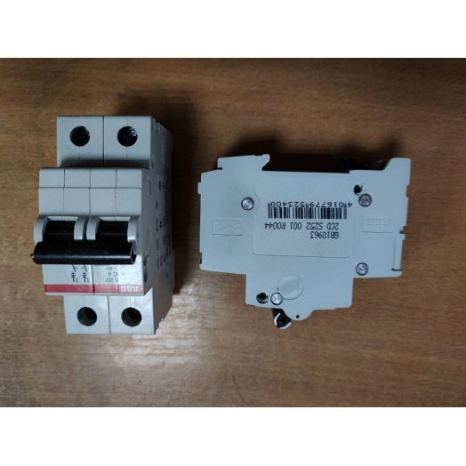 Выключатель автоматический модульный 2п C 4А 6кА S202 C4 ABB 2CDS252001R0044