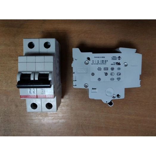 Выключатель автоматический модульный 2п C 4А 6кА S202 C4 ABB 2CDS252001R0044