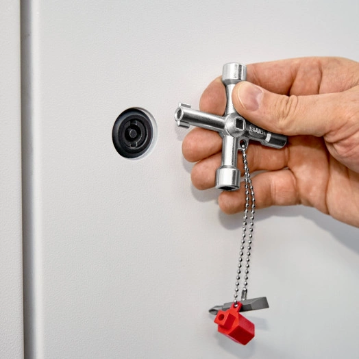 4-лучевой крестовой ключ для стандартных шкафов и систем запирания L-76 мм KN-001103 (KN-001103)