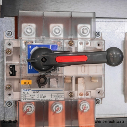 Комплект управления NH40CSW с помощью выносной фронтальной ручки на ток 125-630А CHINT 393982