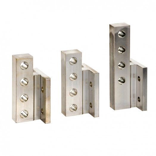 Запчасти для NW: 3p 4000А горизонтальное заднее присоединение выкатн/стац. 3 коннектора