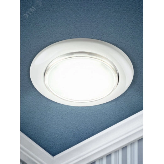 Светильник KL35 WH есо  Светильник под лампу Gx53,220V, 13W ,белый KL35 WH eco  ЭРА