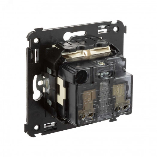 Avanti Розетка в стену, 2P+E, с защитными шторками, ''Ванильная дымка''