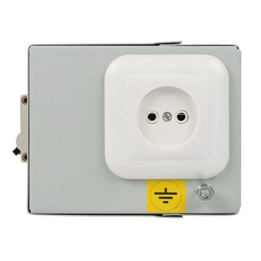 Ящик с понижающим трансформатором ЯТП 0.25 220/36В (3 авт. выкл.) Basic EKF yatp0.25-220/36v-3a