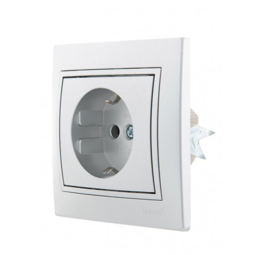 Розетка 1-м СП Mira 16А IP20 с заземл. со вставкой керамика сер. метал. LEZARD 701-1010-122 Розетка 1-м СП Mira 16А IP20 с заземл. со вставкой керамика сер. метал. LEZARD 701-1010-122