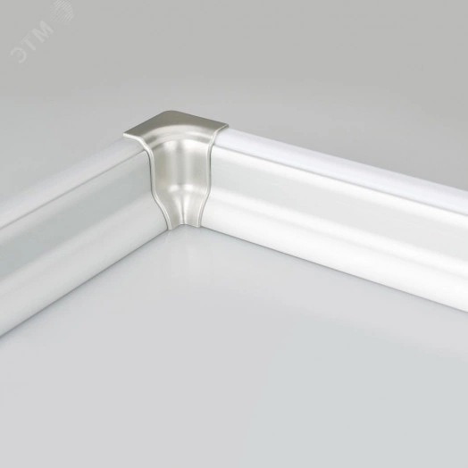 Соединитель ARH-PLINTUS внутренний (ARL, Пластик)