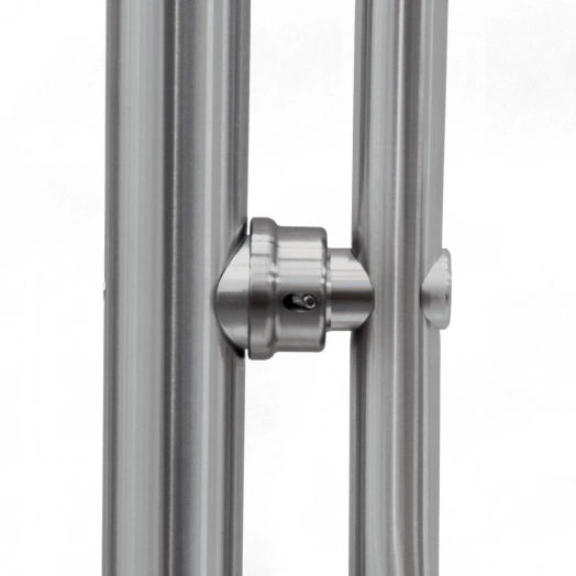 Стойка с электромагнитным устройством блокировки, с крышкой