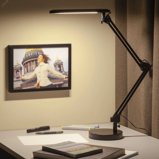 Светильник настольный светодиодный на струбцине и с основанием черный NLED-440-7W-BK ЭРА