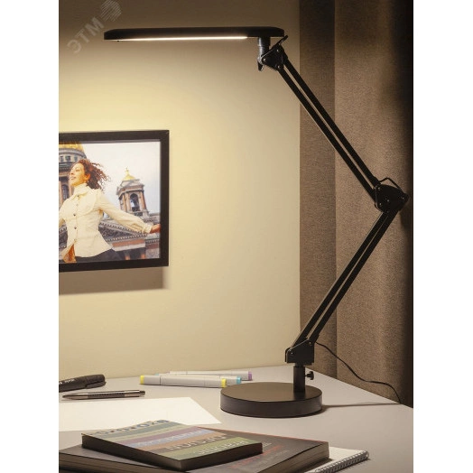 Светильник настольный светодиодный на струбцине и с основанием черный NLED-440-7W-BK ЭРА