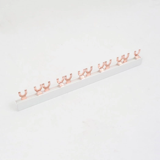 Соединительная шина BBS-MD63 типа FORK, 2 полюса, 28 присоединений, для  модульной аппаратуры